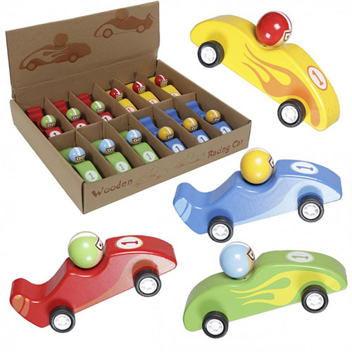 Rennwagen aus Holz
